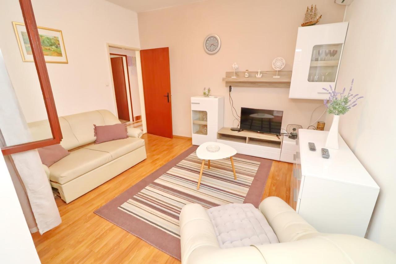 Apartments Peselj Smokvica  エクステリア 写真