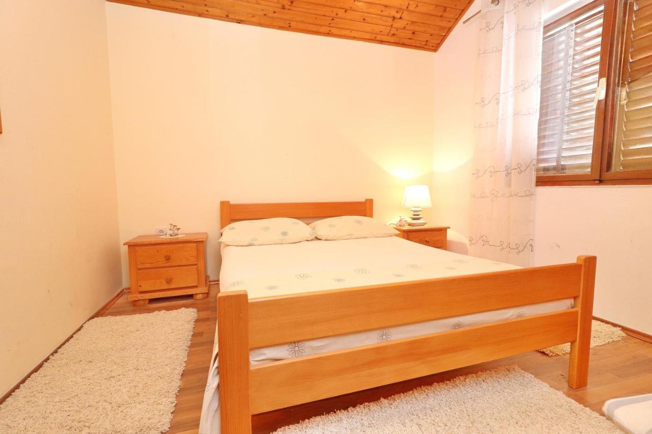 Apartments Peselj Smokvica  エクステリア 写真