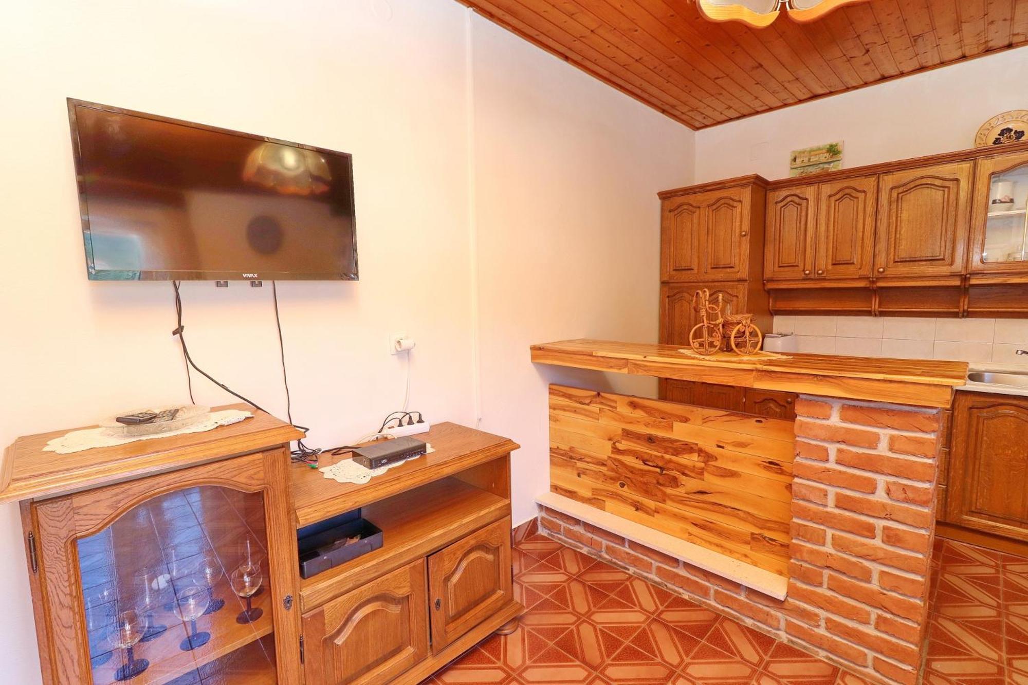 Apartments Peselj Smokvica  部屋 写真