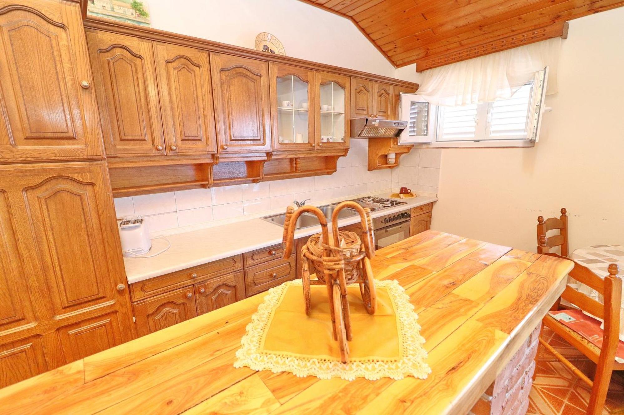 Apartments Peselj Smokvica  部屋 写真